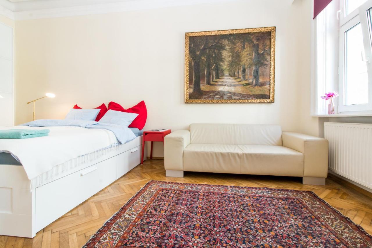 Elegant, Stylish Studio In The Heart Of Vienna! Apartment Luaran gambar