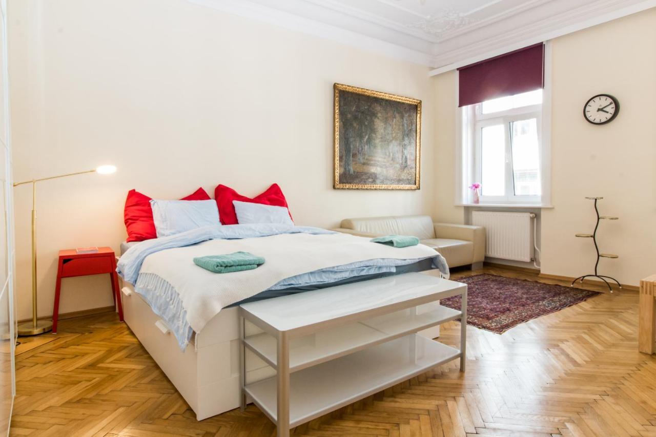 Elegant, Stylish Studio In The Heart Of Vienna! Apartment Luaran gambar